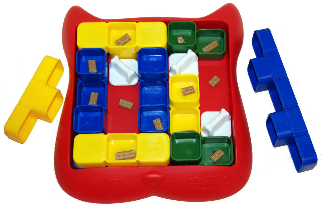 Nina Ottosson Dog Miracle Puzzle Rojo